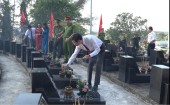 Bù Đăng: Viếng nghĩa trang nhân kỷ niệm 48 năm ngày giải phóng huyện Bù Đăng (14/12/1974 – 14/12/2022).