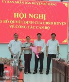 UBND huyện Bù Đăng Công bố Quyết định Bổ nhiệm Phó Giám đốc TT Y tế huyện Bù Đăng.