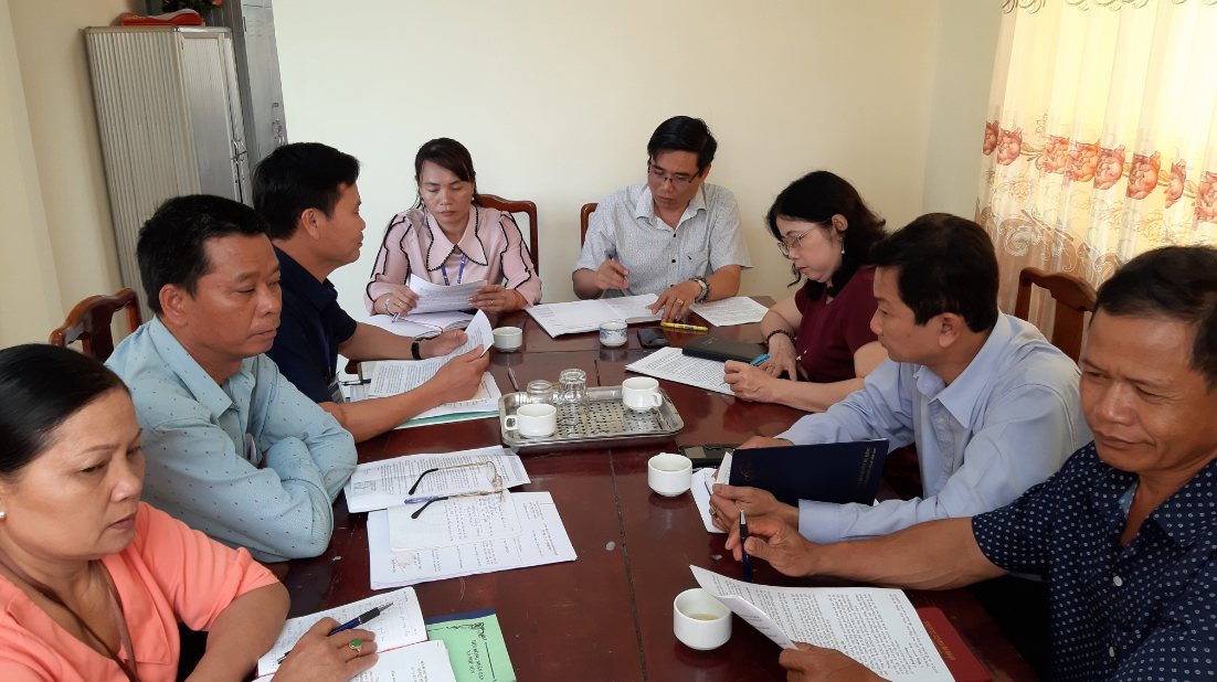 Thường trực HĐND huyện làm việc với Thường trực và các Ban HĐND xã Phú Sơn.
