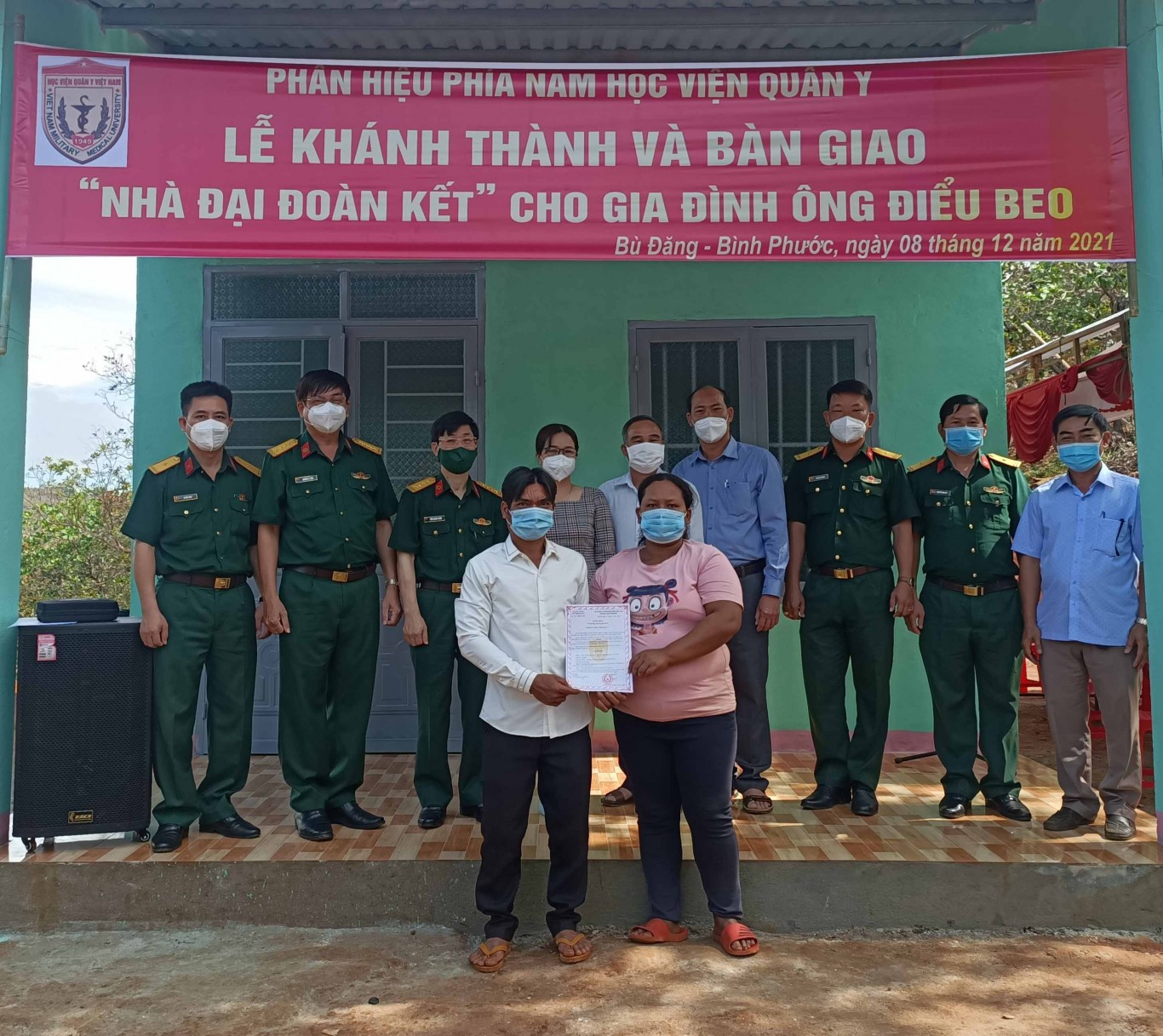Phân hiệu phía Nam Học viện Quân y trao nhà Đại đoàn kết tại xã Đồng Nai huyện Bù Đăng.