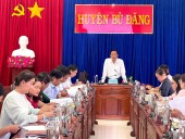 Ông Nguyễn Văn Lưu, PCT UBND huyện – Trưởng Ban đại diện HĐQT NHCSXH huyện phát biểu chỉ đạo tại phiên họp Ban đại diện quý III năm 2023