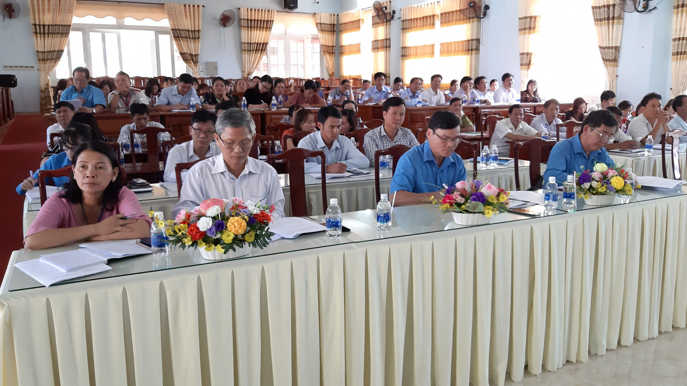 Liên đoàn lao động huyện Bù Đăng phát triển 04 công đoàn cơ sở trong năm 2018.