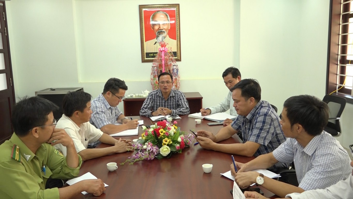 PCT UBND huyện Nguyễn Văn Lưu kiểm tra tiến độ các hạng mục dự an Khu bảo tồn Bom Bo.