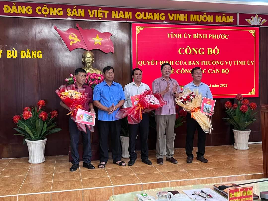 Đồng chí Nguyễn Hoàng Giang giữ chức vụ Ủy viên. Chủ nhiệm Ủy ban kiểm tra Huyện ủy Bù Đăng khóa VIII (nhiệm kỳ 2020-2025).