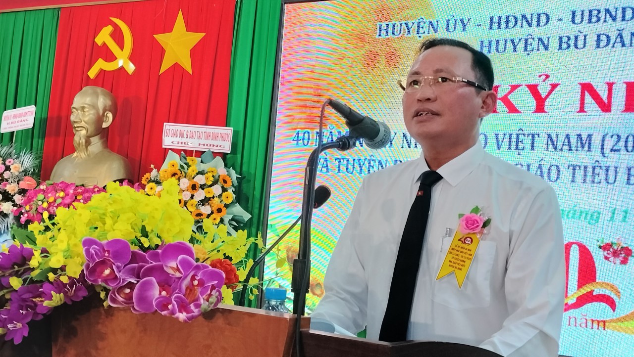 Lễ kỷ niệm 40 năm Ngày Nhà giáo Việt Nam  ( 20/11/1982 – 20/11/2022).