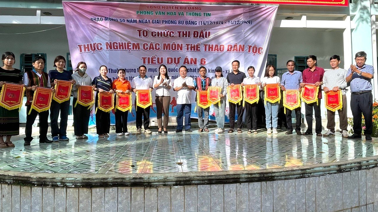 Bù Đăng: tổ chức thi đấu trải nghiệm các môn thể thao dân tộc